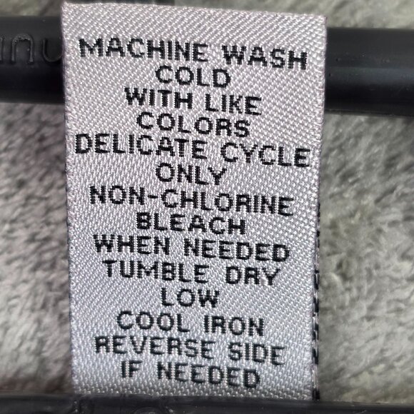 Womens Catherines Burgundy Shirt Button Up Long Sleeve 100% Polyester Size 4X - Picture 3 of 7